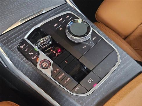 New 2026 BMW 330i Sedan w/ Premium Package image 11