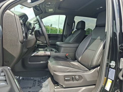 Used 2021 Chevrolet Silverado 2500 LTZ w/ LTZ Premium Package AWD/4WD image 13