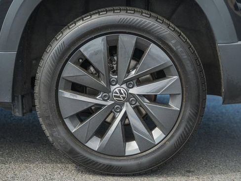Used 2024 Volkswagen Taos S FWD image 16