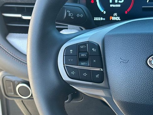 New 2025 Ford Explorer Active image 48