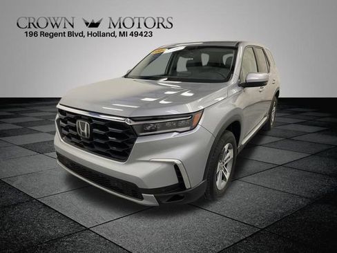 Certified 2024 Honda Pilot EX-L image 3