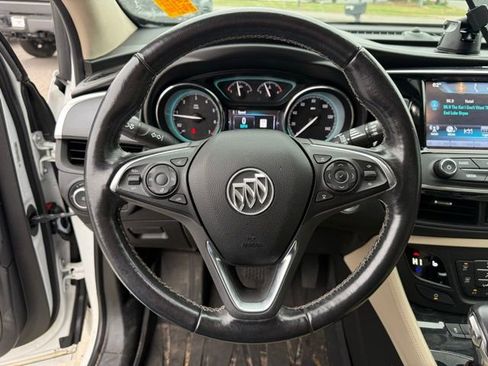 Used 2017 Buick Envision Essence AWD/4WD image 19