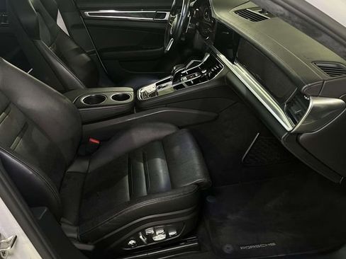 Used 2018 Porsche Panamera Turbo S AWD/4WD image 24