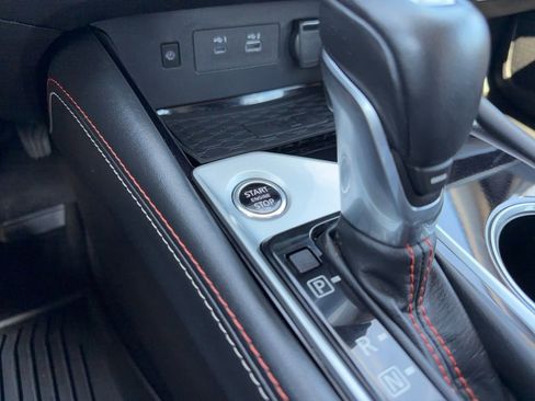 Used 2024 Nissan Altima 2.0 SR image 15