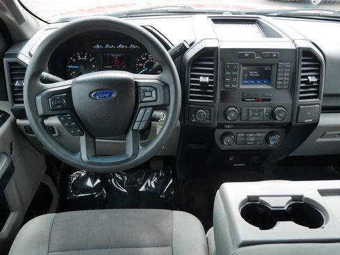 Used 2016 Ford F150 XL w/ Equipment Group 101A Mid AWD/4WD image 15