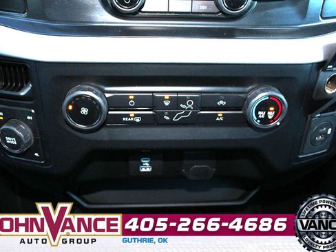 Used 2022 Ford F150 XLT image 35