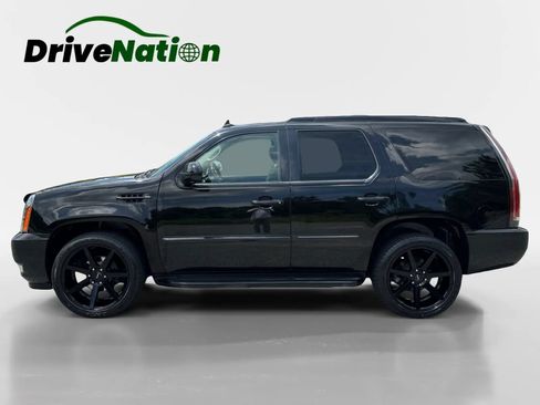 Used 2013 Cadillac Escalade Luxury AWD/4WD image 8