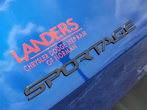 Used 2025 Kia Sportage X-Line w/ Premium Package AWD/4WD image 12