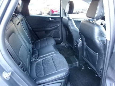 Certified 2022 Ford Escape SEL w/ Technology Package image 4