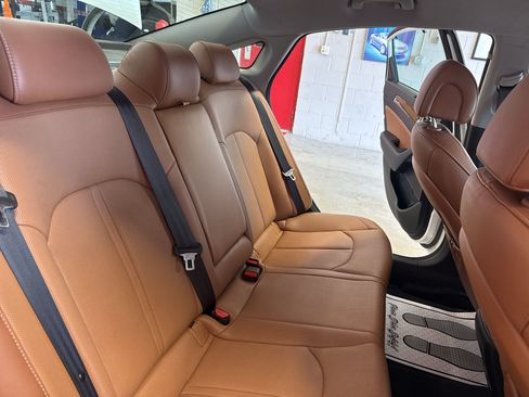 Used 2015 Hyundai Sonata Limited FWD image 25