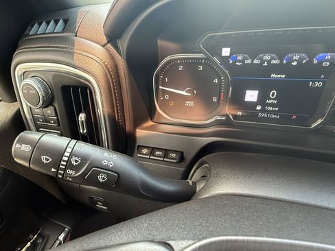 Certified 2020 GMC Sierra 2500 AT4 w/ AT4 Premium Package image 24