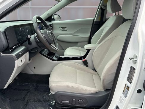 Used 2024 Hyundai Kona SEL w/ Convenience Package image 22