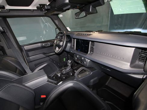 Used 2025 Ford Bronco Badlands AWD/4WD image 23