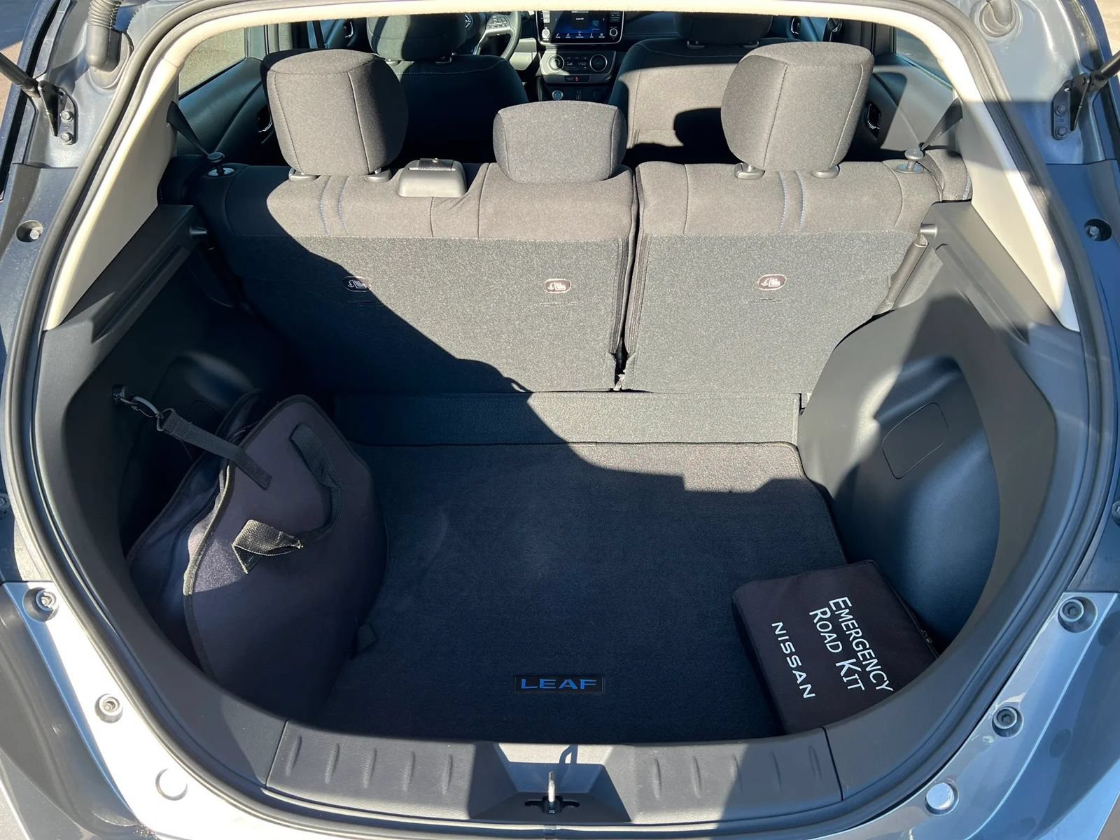 Used 2025 Nissan Leaf S FWD image 32