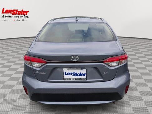 Used 2022 Toyota Corolla LE FWD image 4