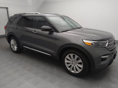 Used 2023 Ford Explorer Limited w/ Equipment Group 301A RWD image 11