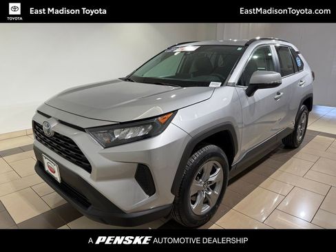 Certified 2022 Toyota RAV4 LE image 1