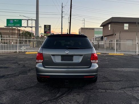 Used 2009 Volkswagen Jetta S image 8