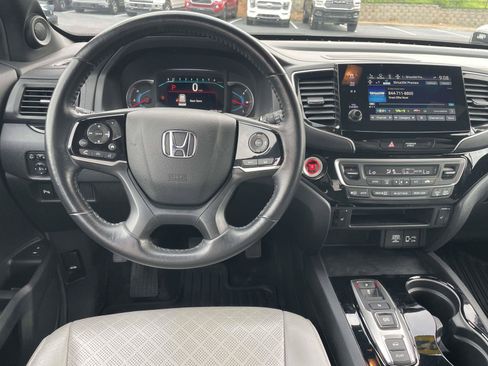 Used 2021 Honda Passport Touring image 16