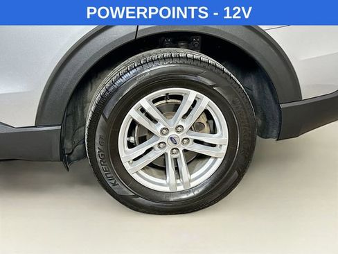 Certified 2021 Ford Explorer XLT w/ Equipment Group 202A image 5