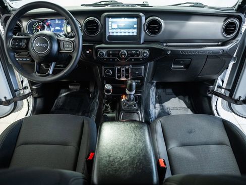 Used 2023 Jeep Wrangler Unlimited image 25