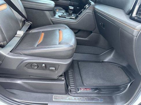 Used 2024 GMC Sierra 1500 AT4 w/ Technology Package image 43