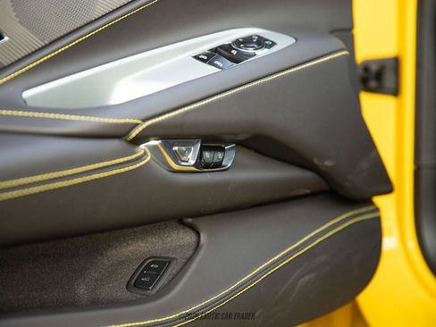 Used 2025 Chevrolet Corvette Stingray Premium Cpe w/ Z51 Performance Package image 61