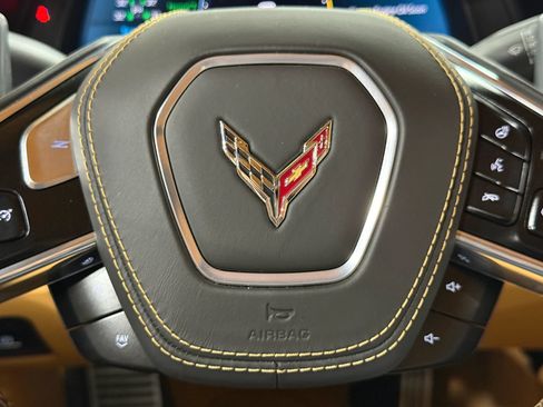 Used 2020 Chevrolet Corvette Stingray Premium Cpe w/ 3LT Preferred Equipment Group RWD image 28