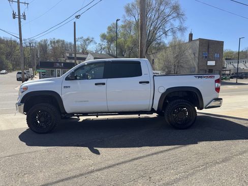 Used 2017 Toyota Tundra SR5 w/ TRD Off Road Package AWD/4WD image 6