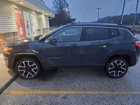 Used 2018 Jeep Compass Limited w/ Navigation Group image 5