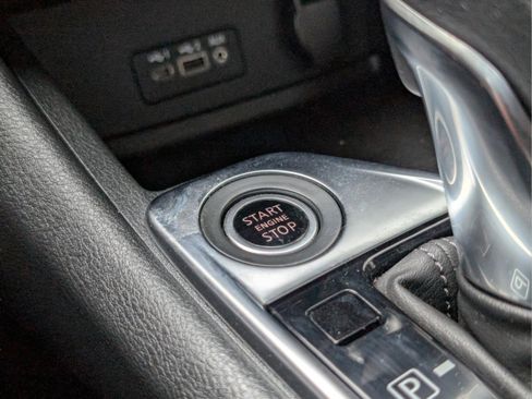 Used 2020 Nissan Sentra SV w/ Electronics Package image 41