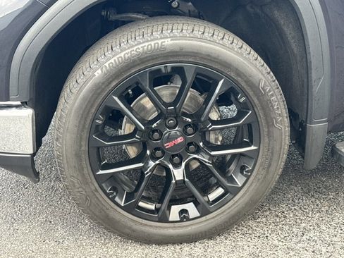 Used 2024 GMC Sierra 1500 SLT w/ SLT Premium Plus Package image 17