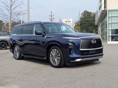 Used 2025 INFINITI QX80 Luxe AWD/4WD image 1