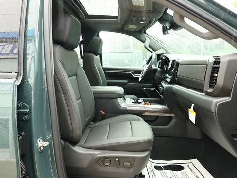 New 2026 Chevrolet Silverado 2500 LTZ w/ LTZ Plus Package AWD/4WD image 45