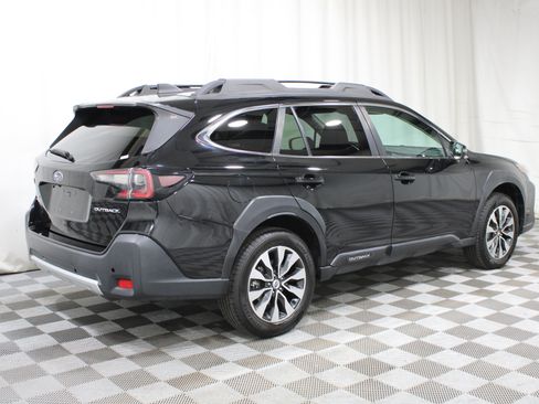 Used 2024 Subaru Outback Limited AWD/4WD image 33