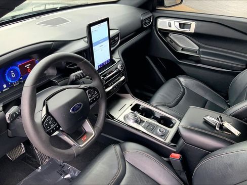 Used 2021 Ford Explorer ST w/ Equipment Group 401A image 30