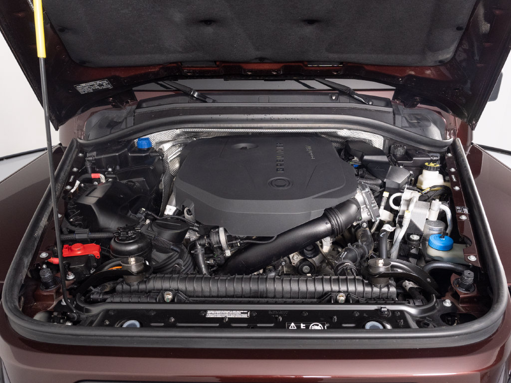 Used 2025 INEOS Grenadier Station Wagon AWD/4WD image 45