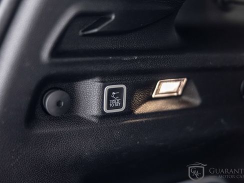 Used 2021 Jeep Grand Cherokee L Limited image 18