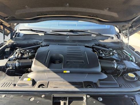 Used 2020 Land Rover Range Rover HSE AWD/4WD image 19