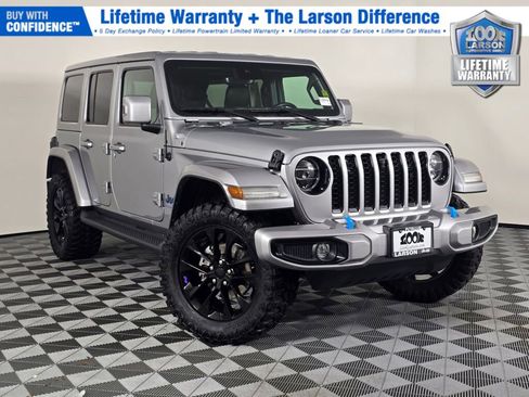 Used 2021 Jeep Wrangler Unlimited Sahara image 1