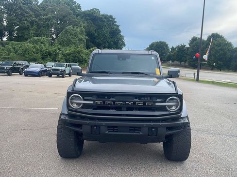 Used 2022 Ford Bronco Outer Banks AWD/4WD image 2