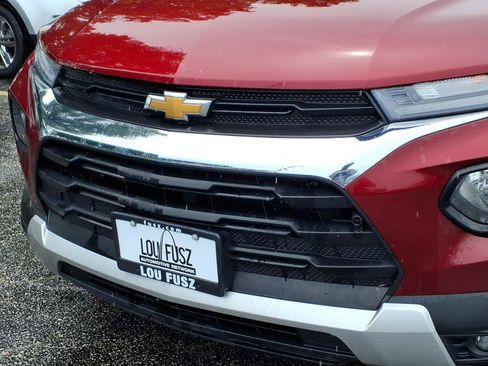 Used 2023 Chevrolet TrailBlazer LT w/ Convenience Package FWD image 34