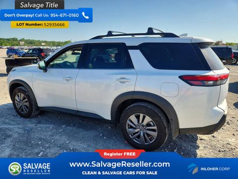 Used 2025 Nissan Pathfinder SV w/ SV Premium Package FWD image 3