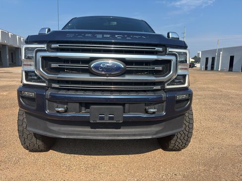 Used 2020 Ford F250 Platinum w/ FX4 Off-Road Package image 8