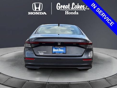 Used 2025 Honda Accord SE image 3