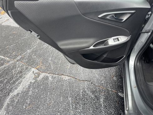 Used 2024 Chevrolet Malibu LT image 21