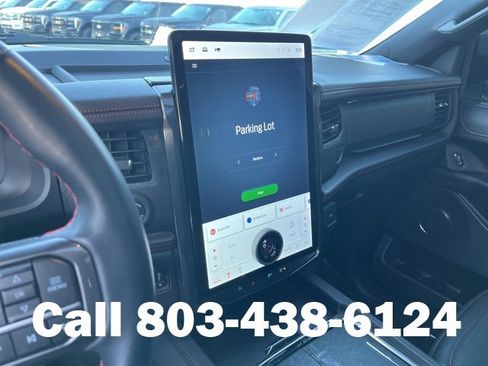 Used 2023 Ford Expedition Limited image 25