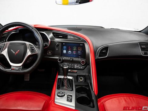 Used 2015 Chevrolet Corvette Z06 w/ 3LZ Preferred Equipment Group image 33