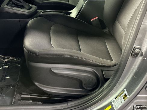 Used 2018 Hyundai Elantra SE image 13