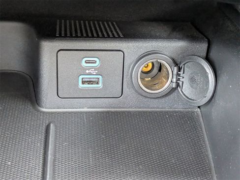 Used 2022 Ford Escape SEL image 23